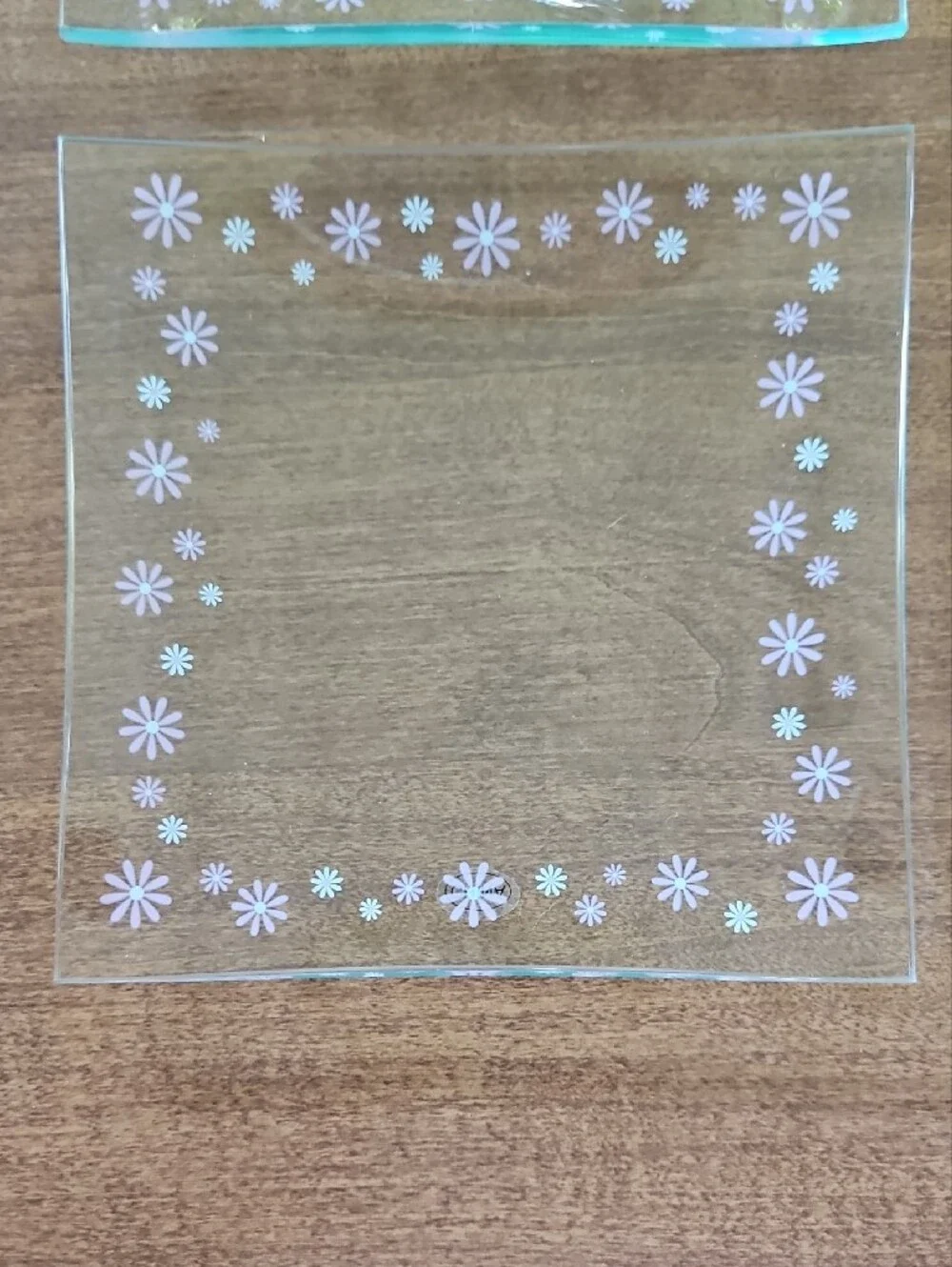 Pampered Chef Clear Glass Dessert Plates with Pink Daisy Border, Set of 4
